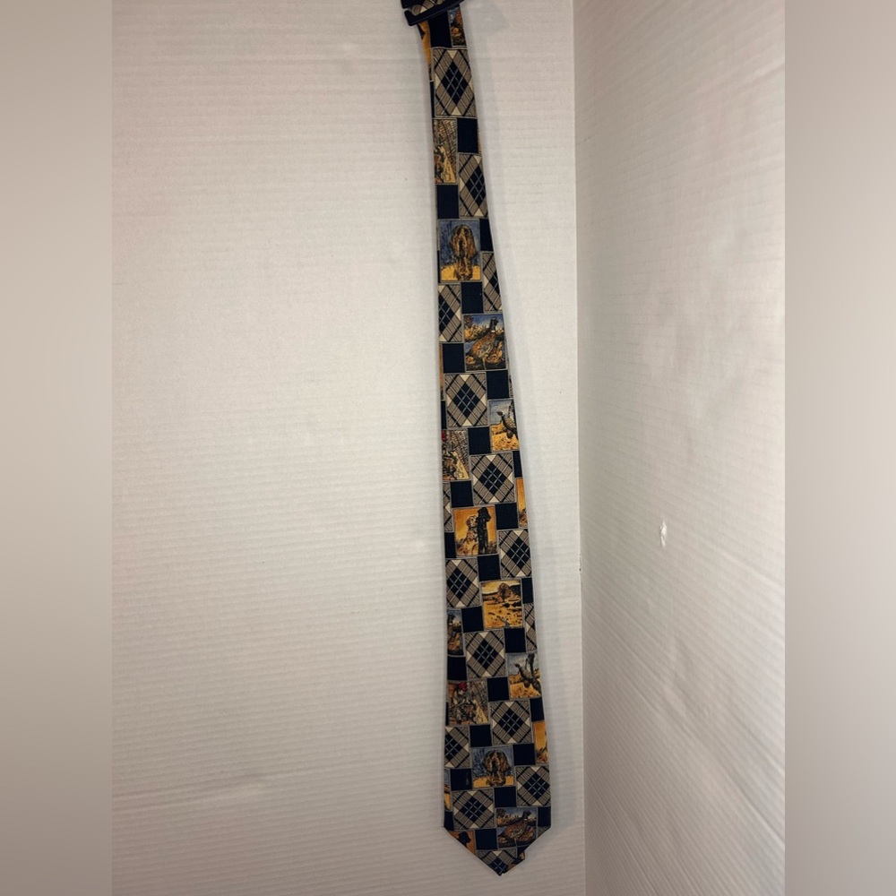 Vintage Retro Dimoda Hunting Theme Hand Made Silk Tie